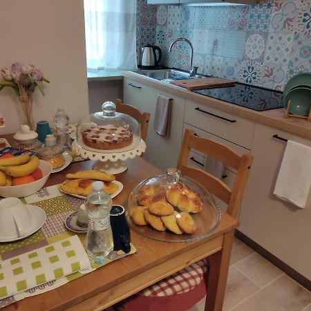 B&B A Casa Di Carla Castelsaraceno Luaran gambar